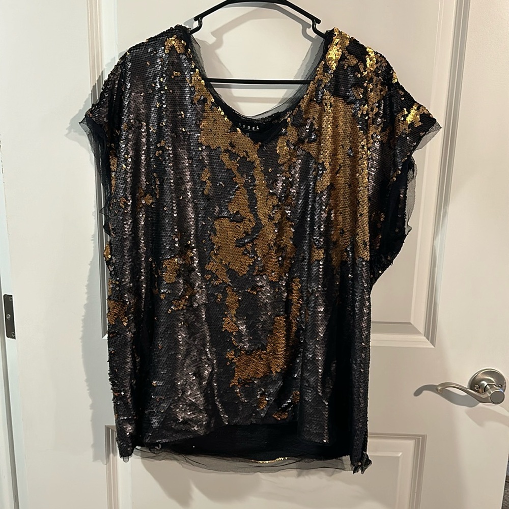 Rebel Wilson X Angels Sequin Top Black to Brass